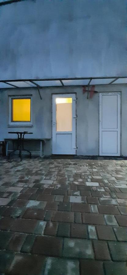 Дом С Удобствами Apartment Cherkasy Exterior photo